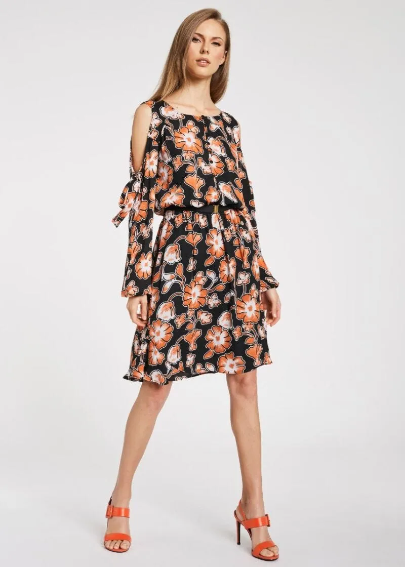 Abito con maniche cut out