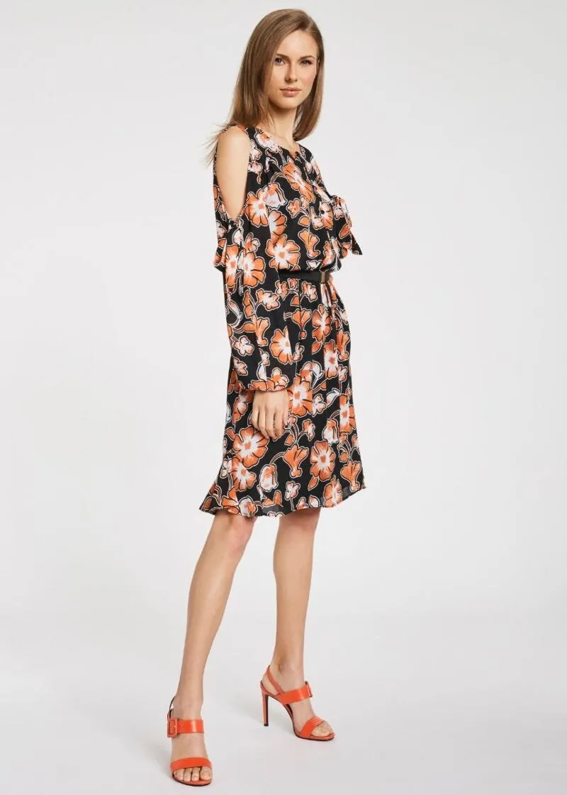 Abito con maniche cut out