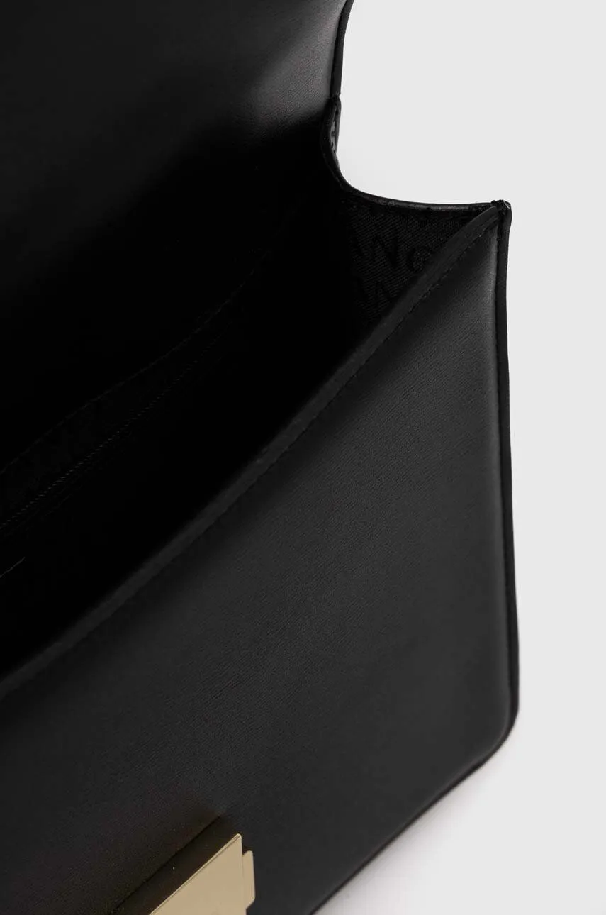 AX – BORSA A TRACOLLA CON CATENA