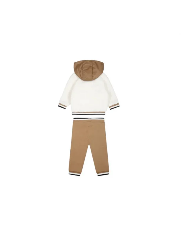 BOSS     Completo felpa e pantalone con dettagli Boss