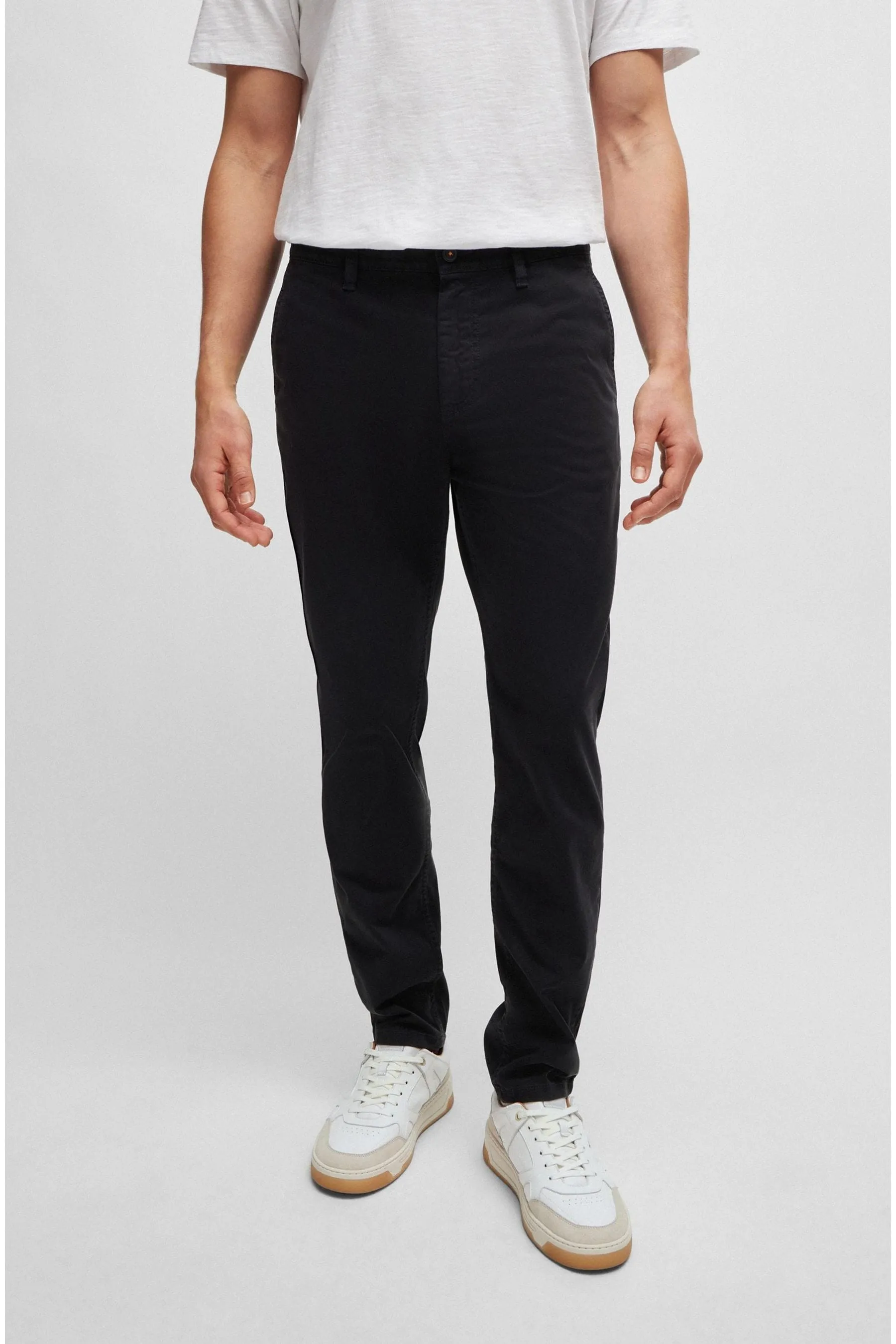 BOSS - Pantaloni chino in cotone elasticizzato Satin stretti in fondo