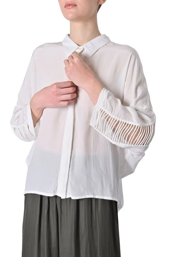 Camicia Clara oversize traforata di Karma Koma