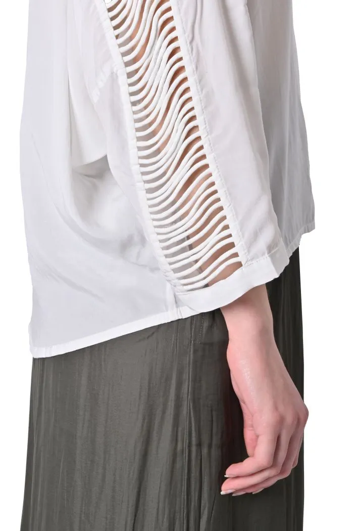 Camicia Clara oversize traforata di Karma Koma