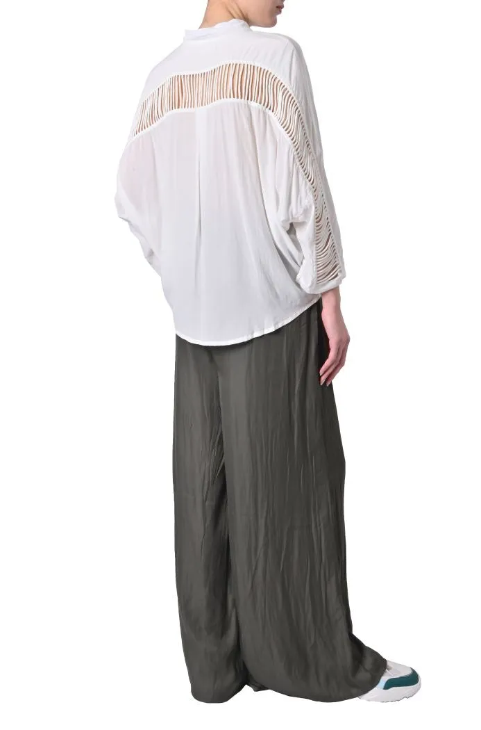 Camicia Clara oversize traforata di Karma Koma
