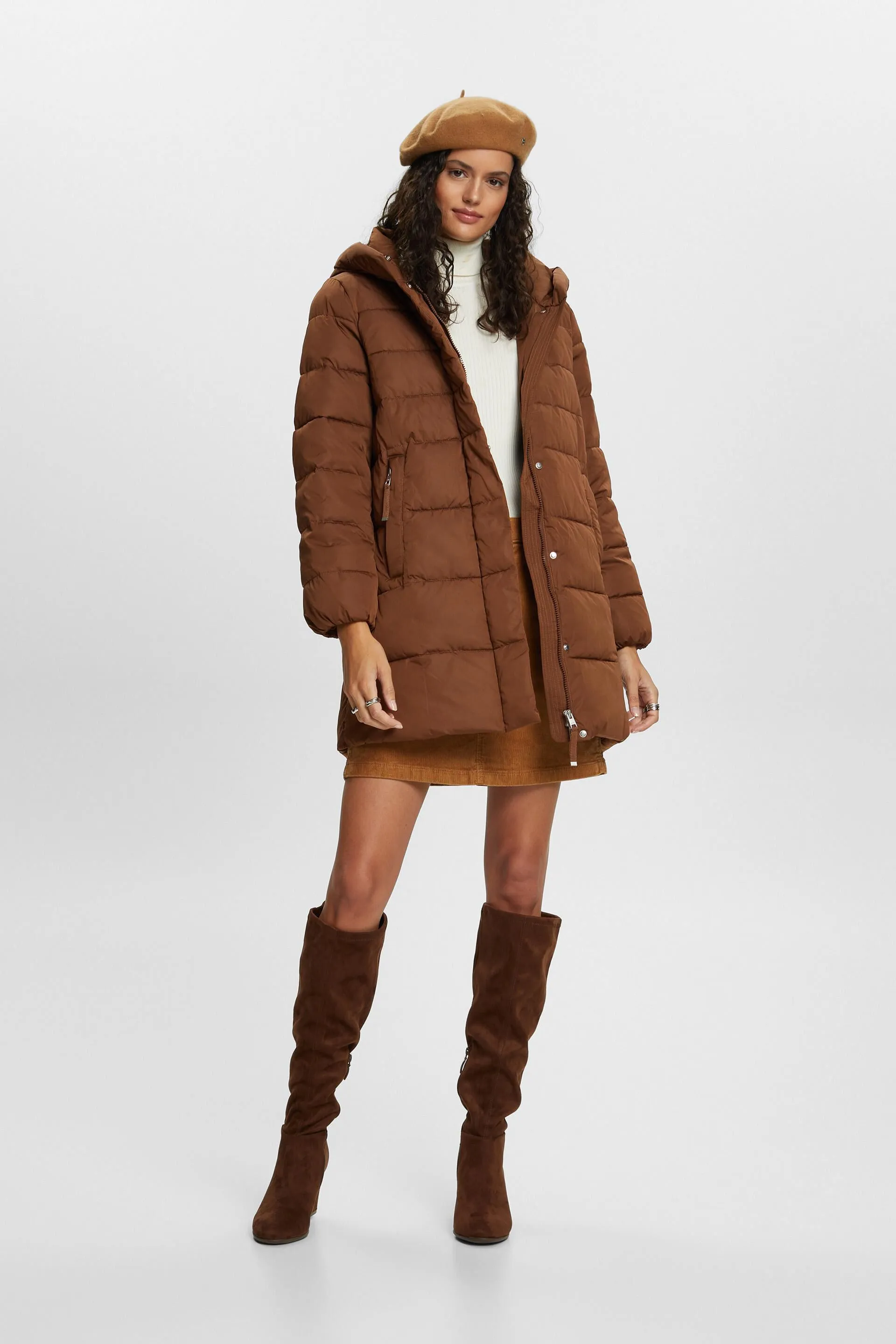 Cappotto a piumino con cappuccio