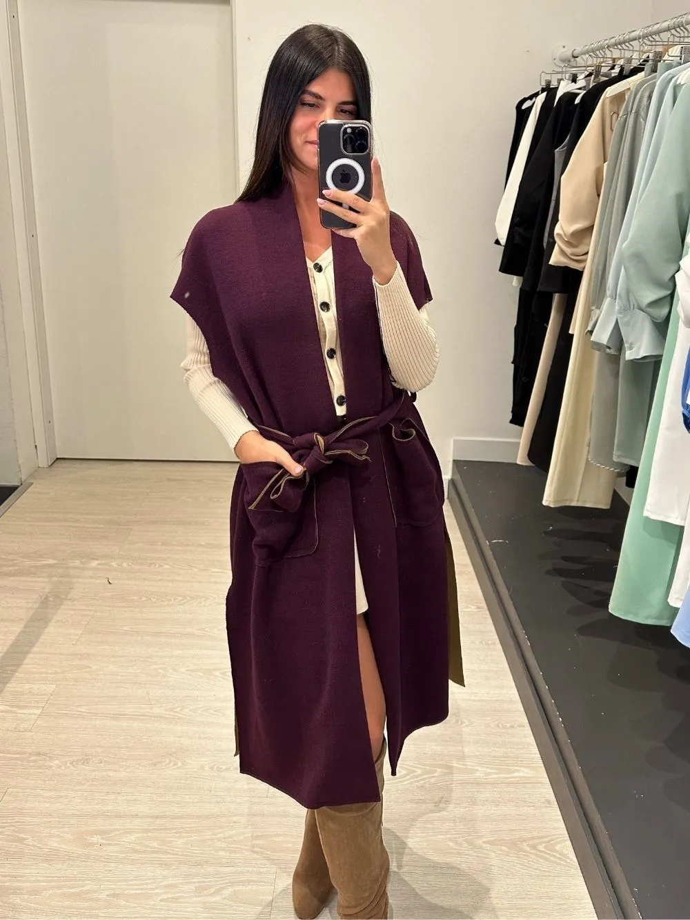 Cardigan con tasche e cintura