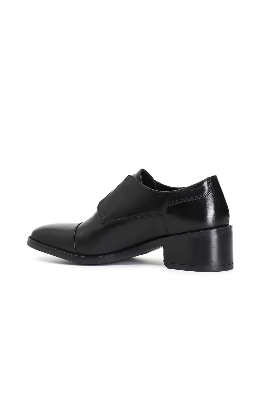derby donna in pelle con elastico nero