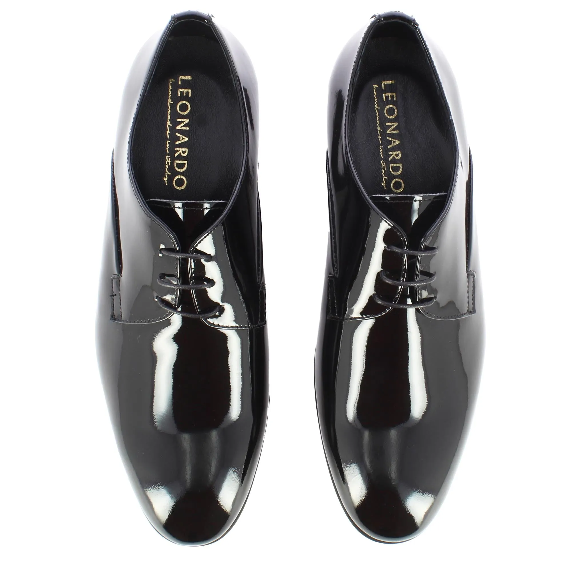 Derby elegante da uomo in pelle lucida colore nero