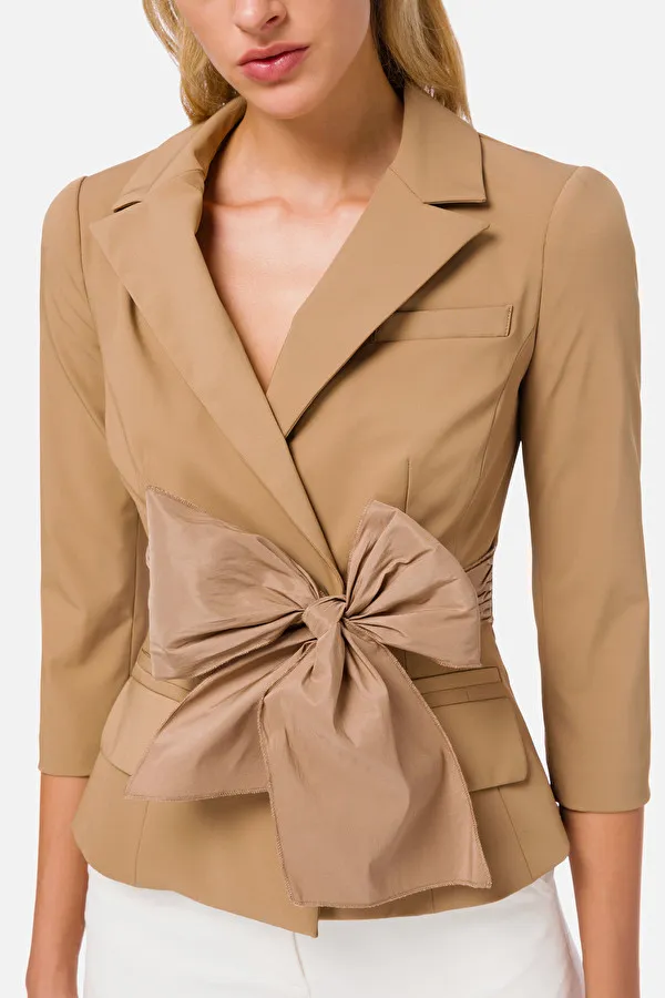 ELISABETTA FRANCHI Giacca con revers e maxi fiocco
