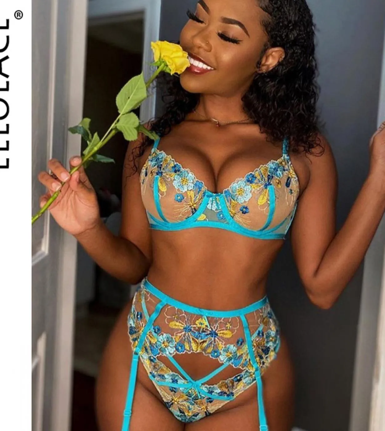 Ellolace Lingerie Set di biancheria intima con ricami floreali Kit per la cura della pelle corti Set di slip con ferretto push u