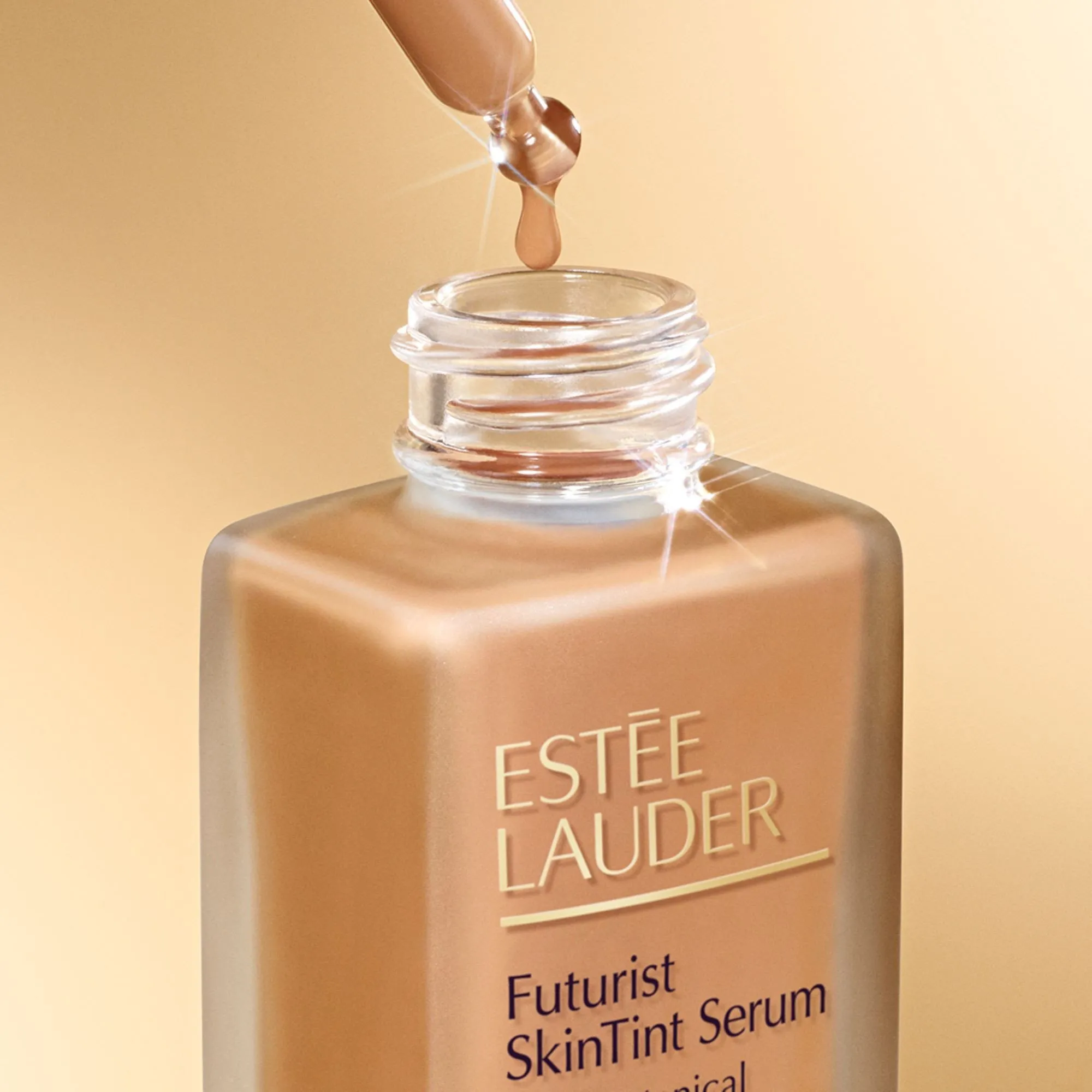  ESTEE LAUDER   Futurist Siero fondotinta |  - 5N2 Amber Honey