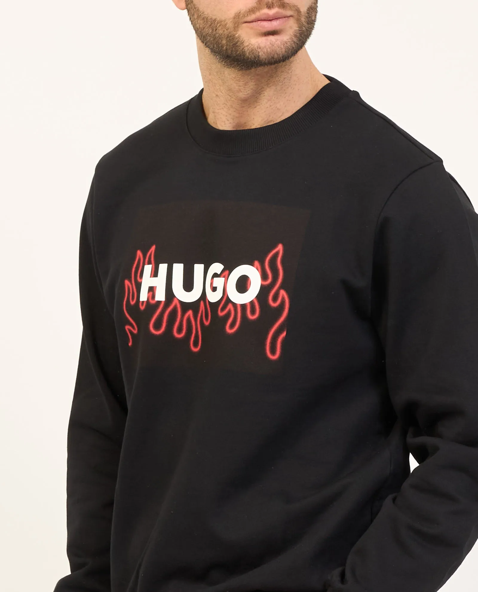 Felpa uomo Hugo in cotone con logo su fiamma