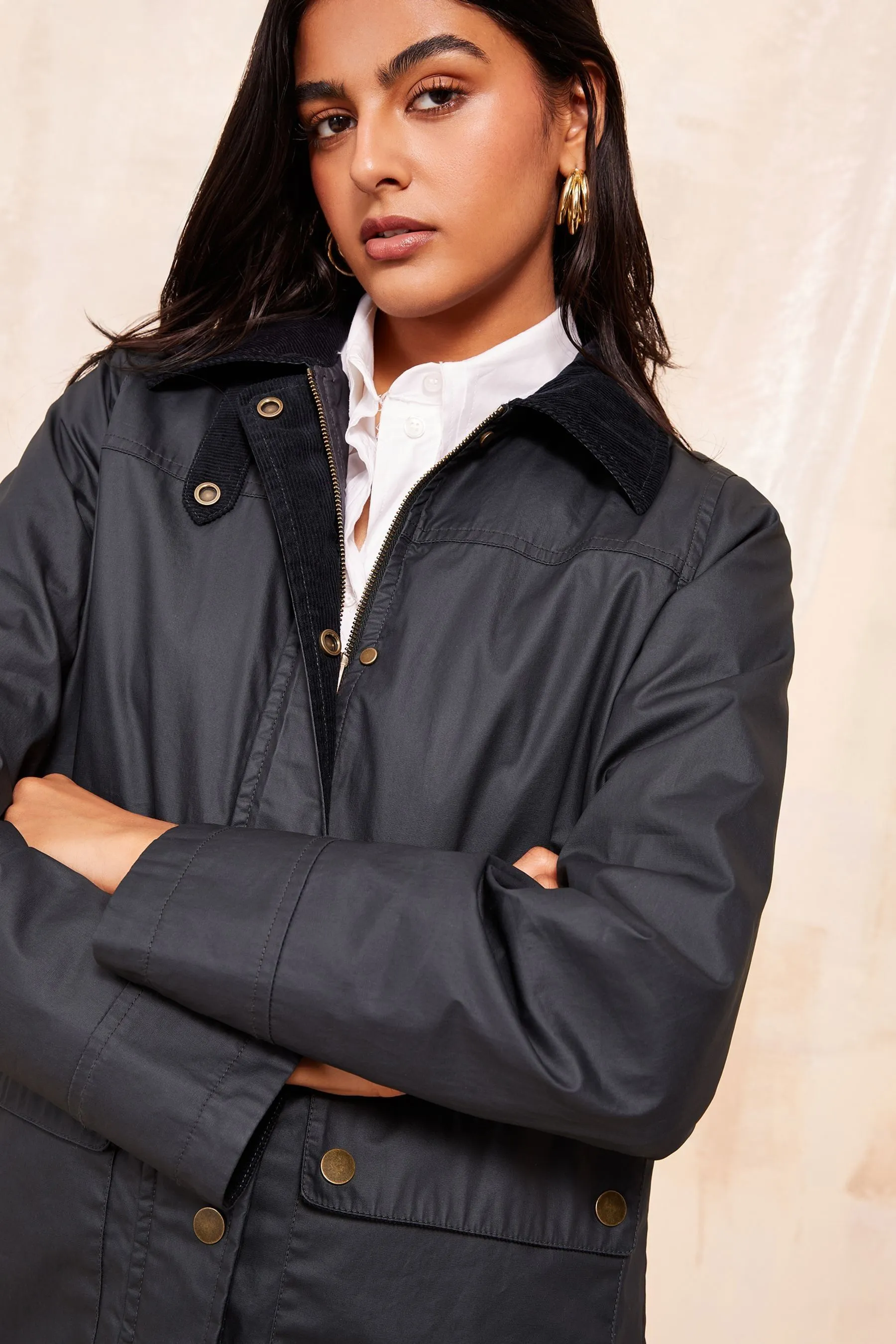 Friends Like These Coated Jacket with Corduroy Collar    