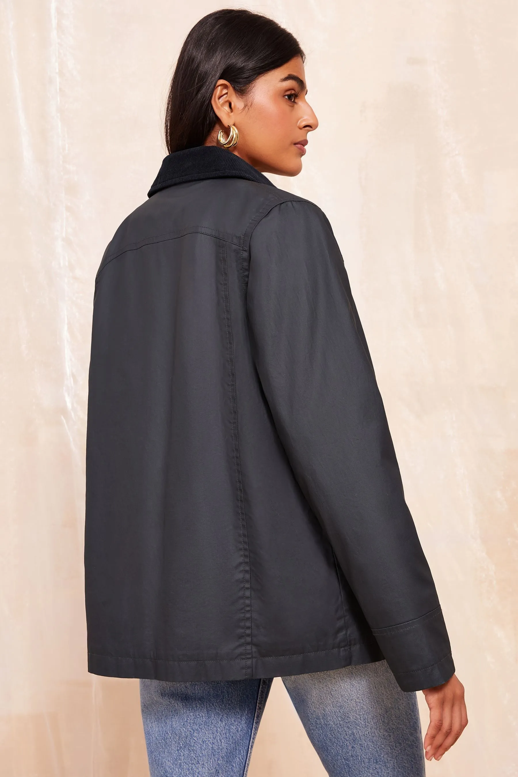 Friends Like These Coated Jacket with Corduroy Collar    