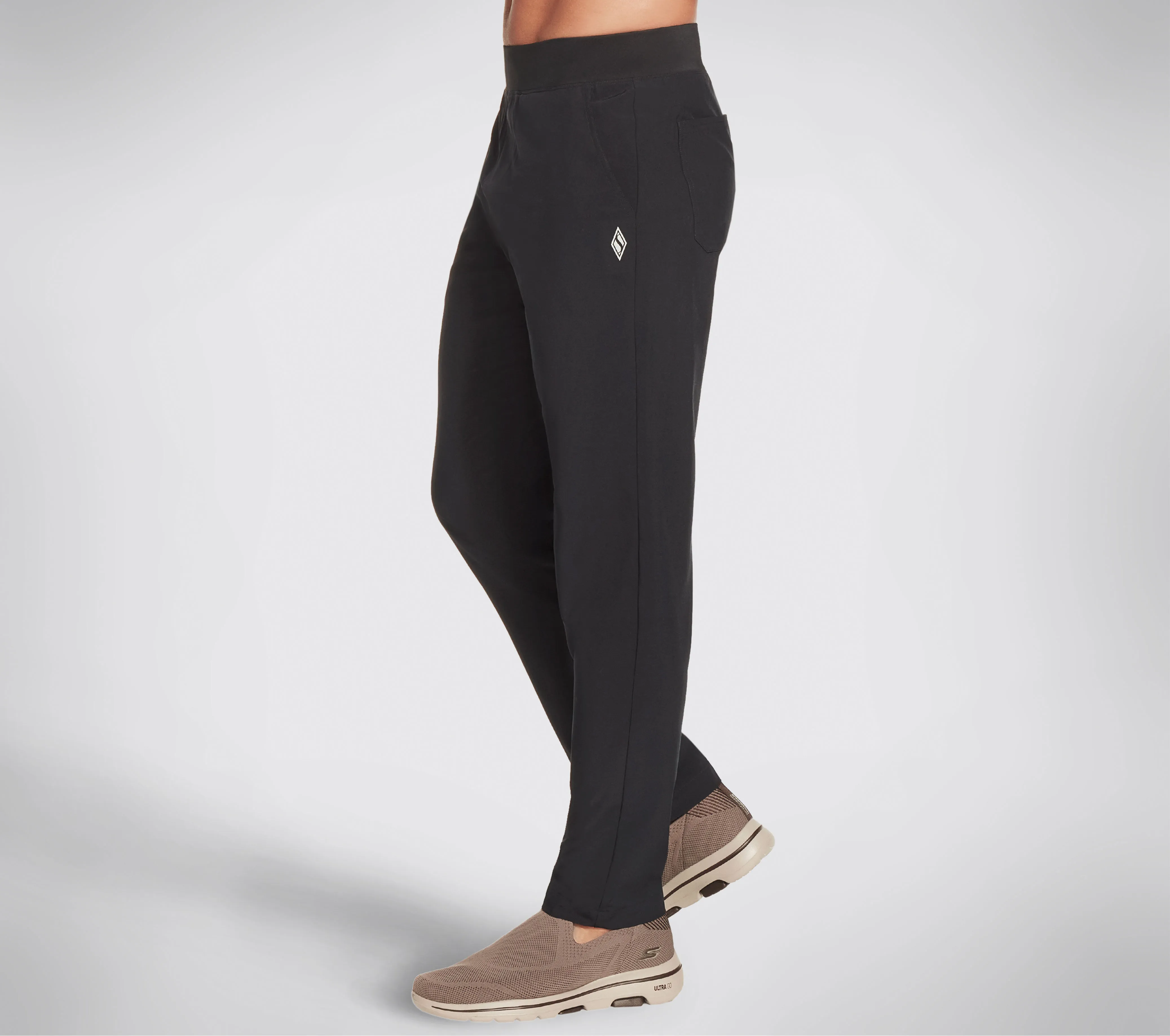 GO WALK Action Pant