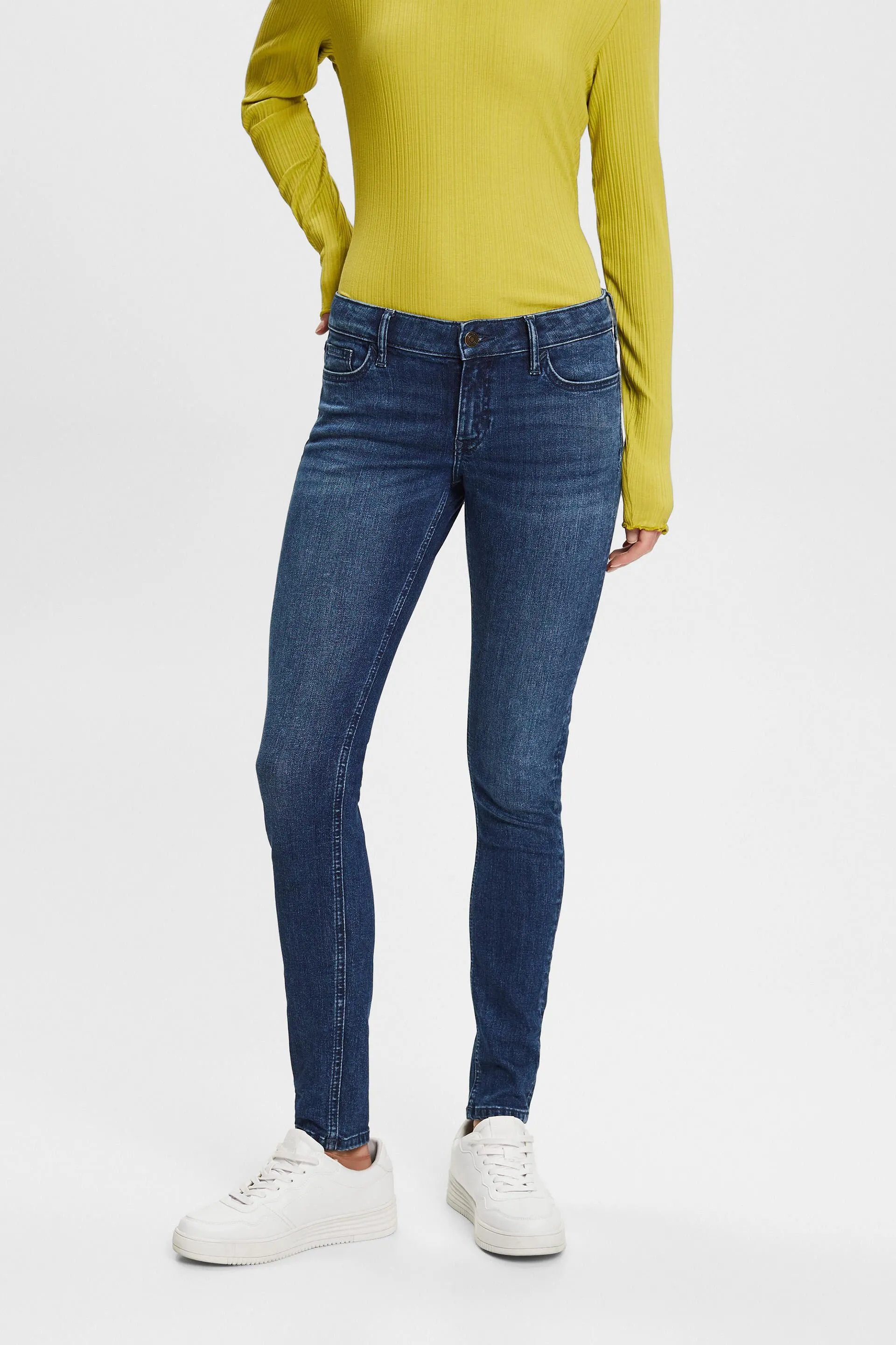 Jeans skinny a vita bassa