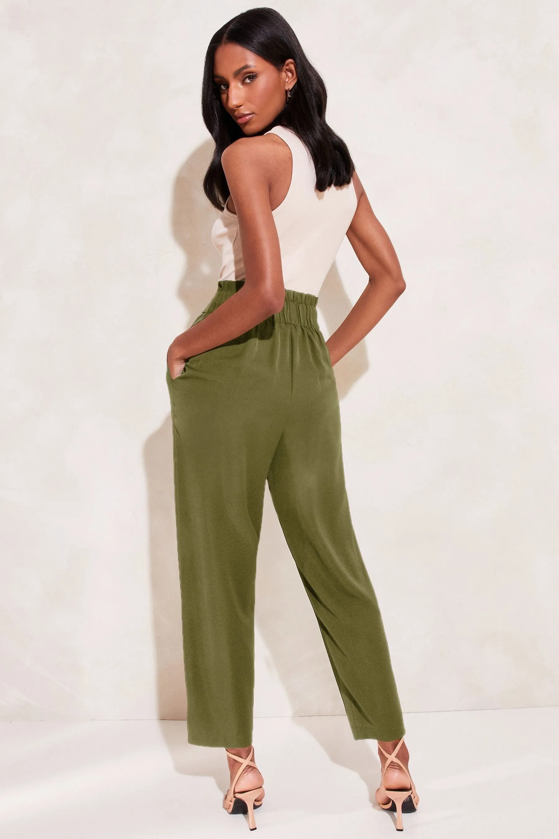Lipsy - Con cintura Pantaloni eleganti stretti in fondo