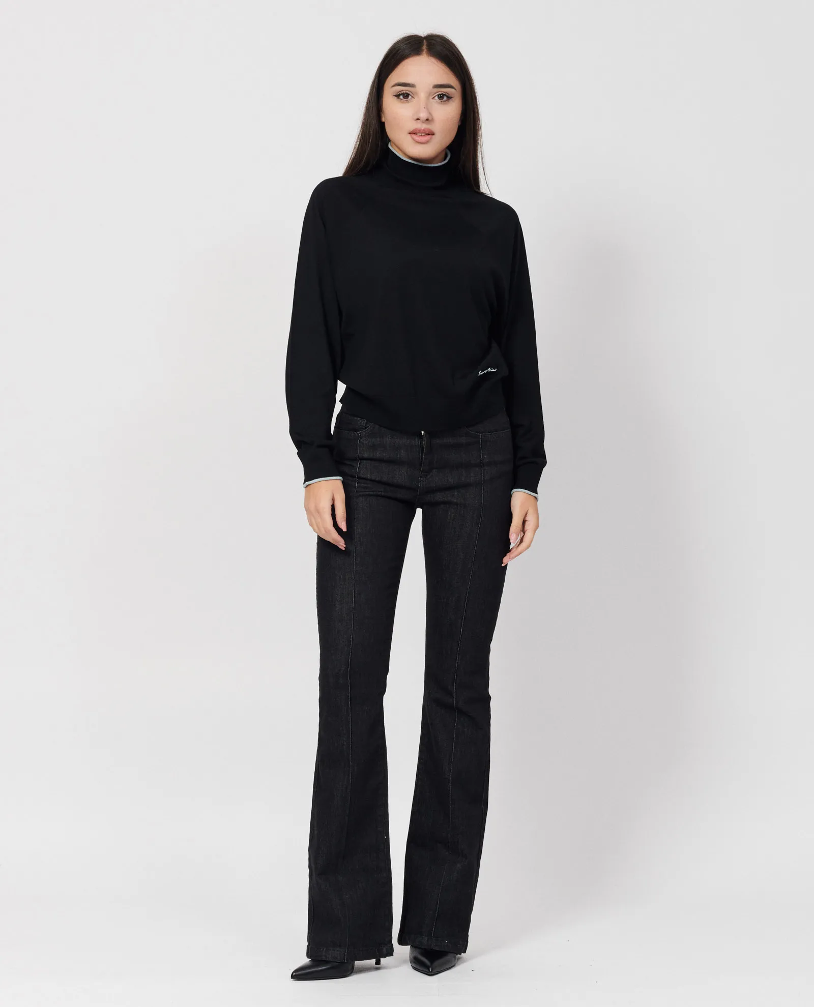 Maglione lupetto in lana vergine rasata