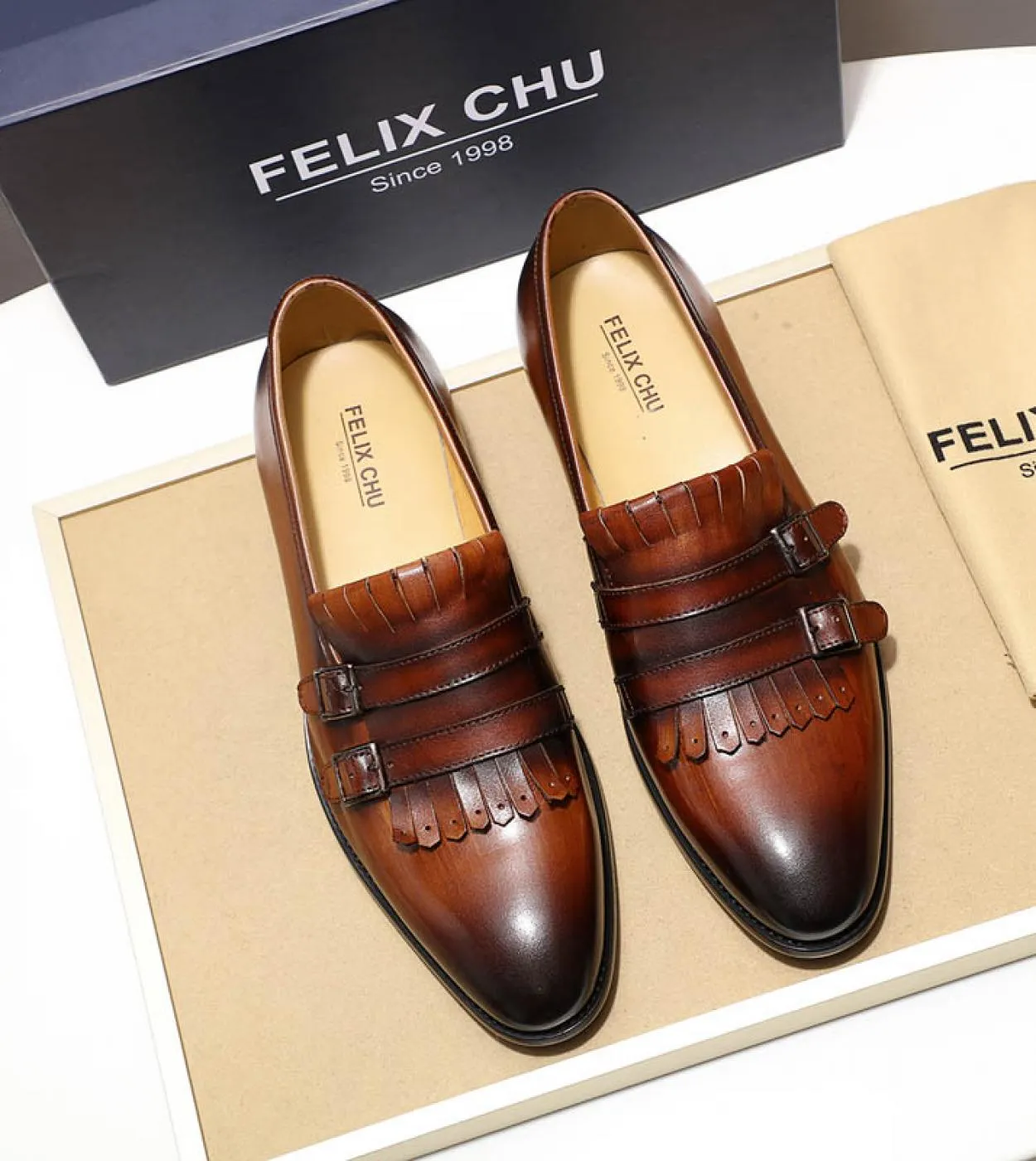 Mocassini con nappine in pelle marrone Uomo Mocassini con nappe marroni da uomo Scarpe fatte a mano da uomo