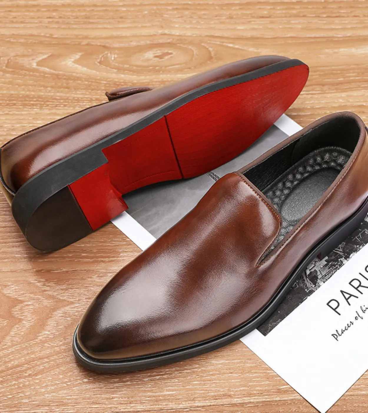 Mocassini con suola rossa Scarpe da uomo Mocassini da uomo Scarpe da sposa Scarpe eleganti da uomo Uomo rosso