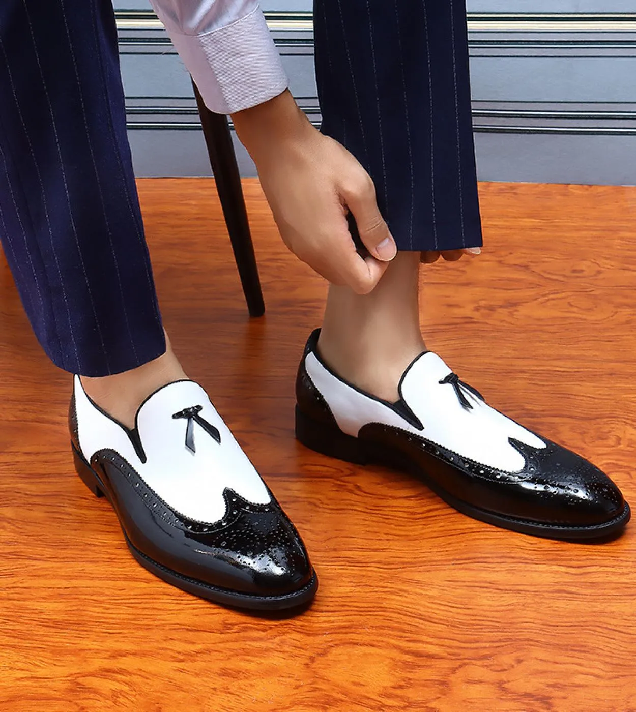 Mocassini eleganti in pelle Scarpe brogue Scarpe eleganti da uomo firmate bianche Italiano