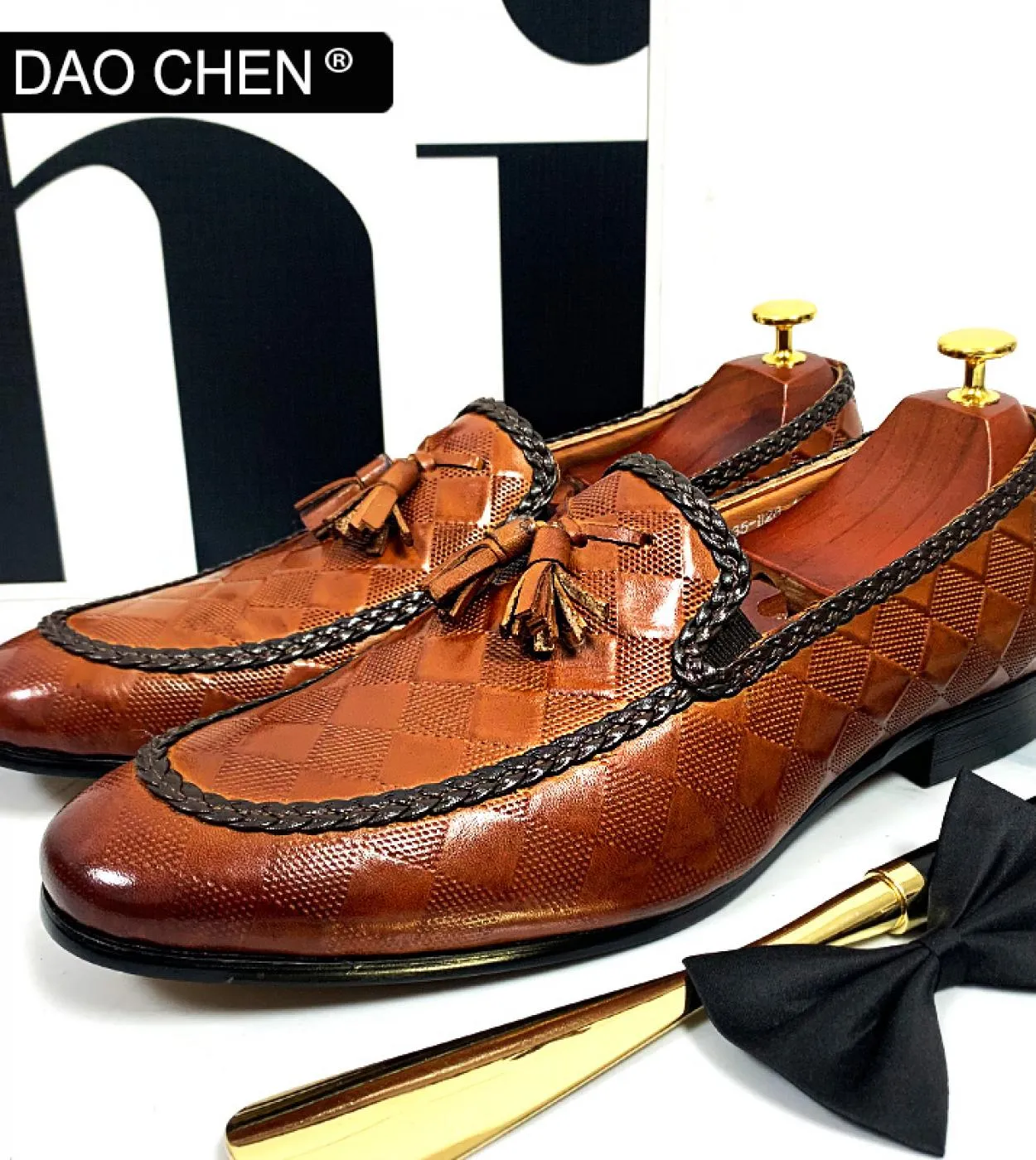 Mocassini marroni con nappe da uomo, mocassini con nappe marroni da uomo, scarpe da uomo di marca di lusso