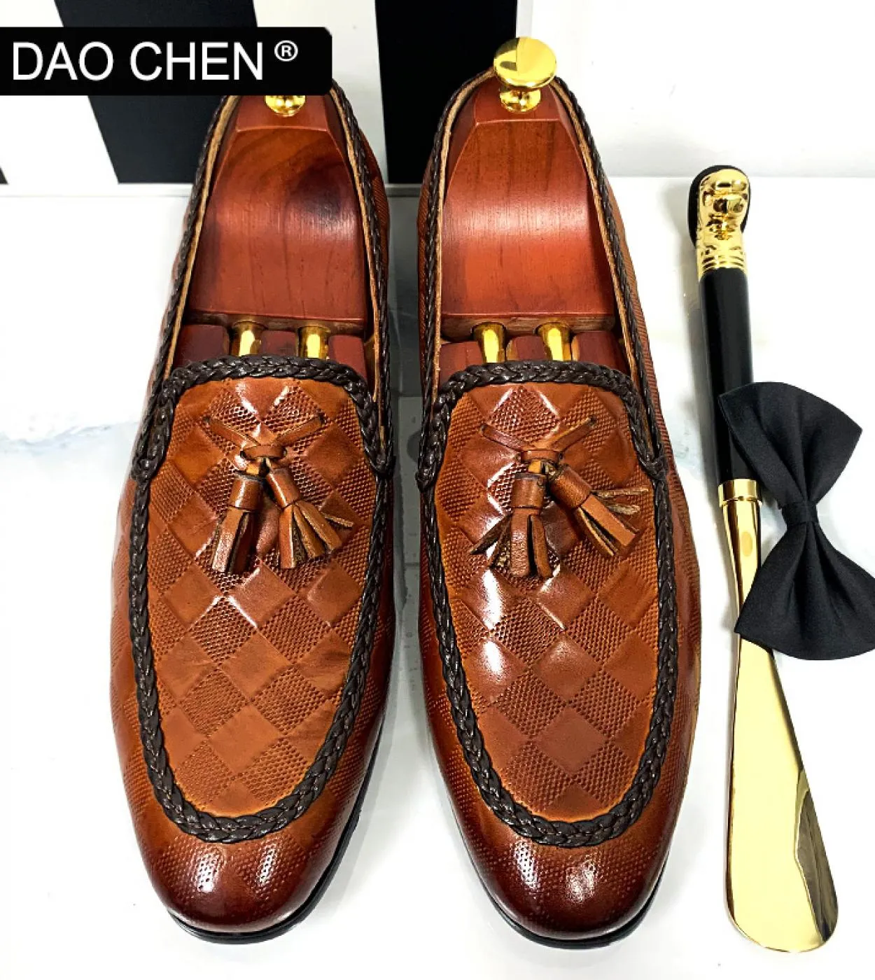 Mocassini marroni con nappe da uomo, mocassini con nappe marroni da uomo, scarpe da uomo di marca di lusso