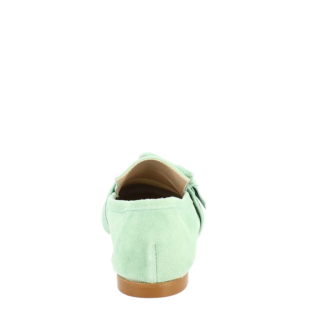 Mocassino da donna in camoscio color menta.