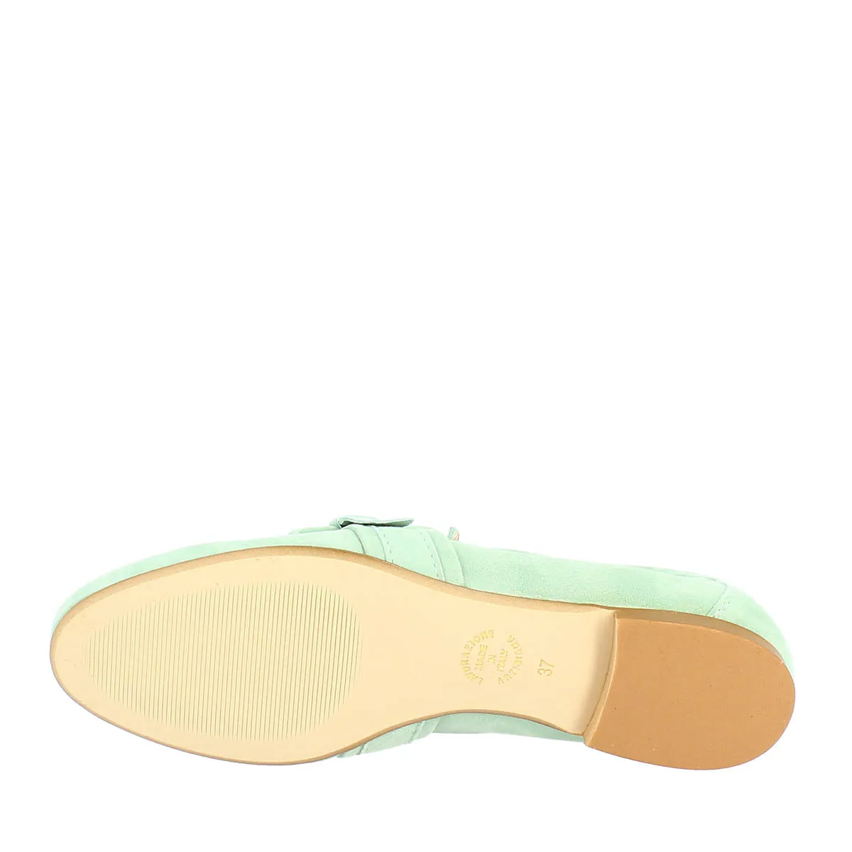 Mocassino da donna in camoscio color menta.