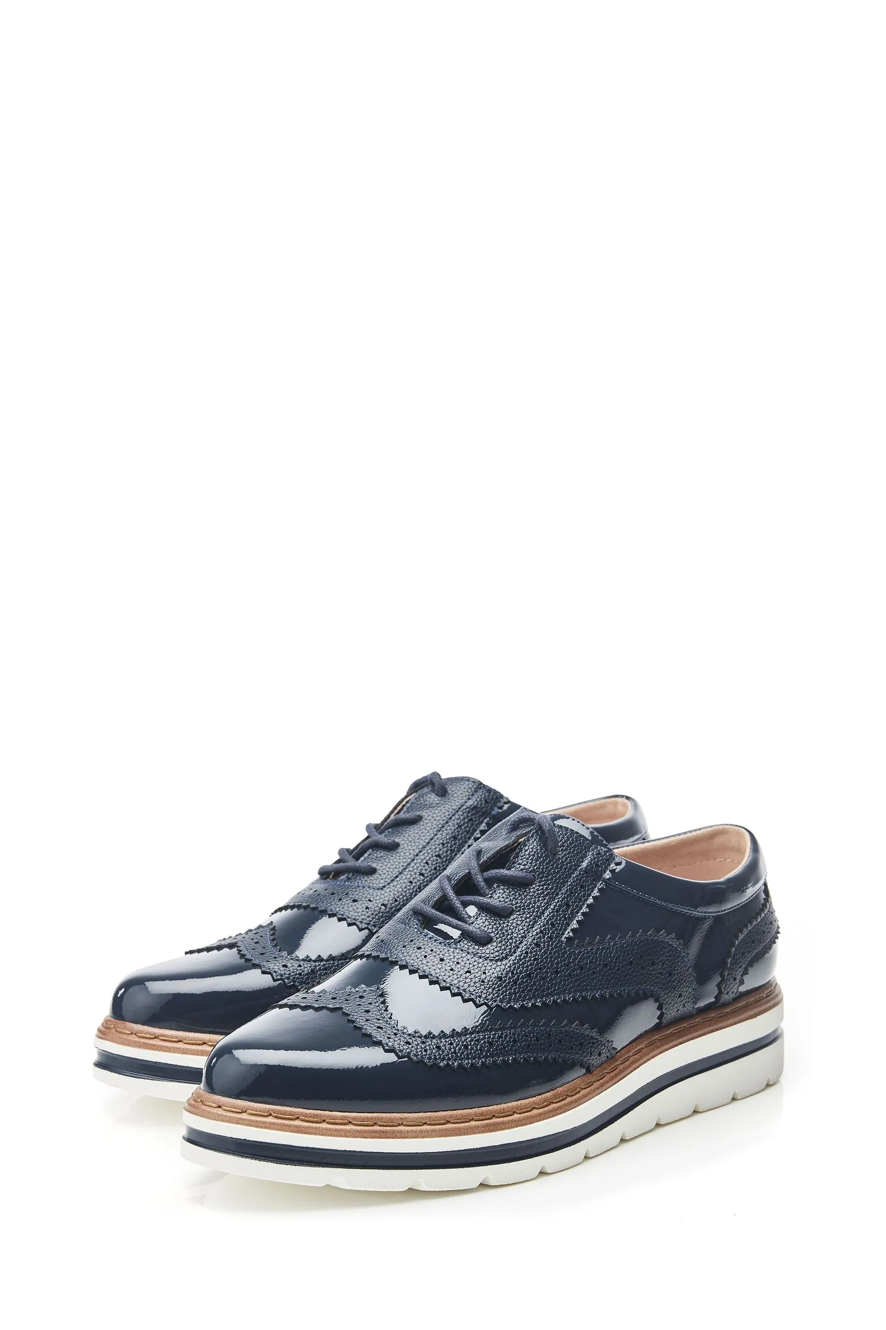 Moda in Pelle Bennisiss - Scarpe brogue Pizzo in vernice Nero