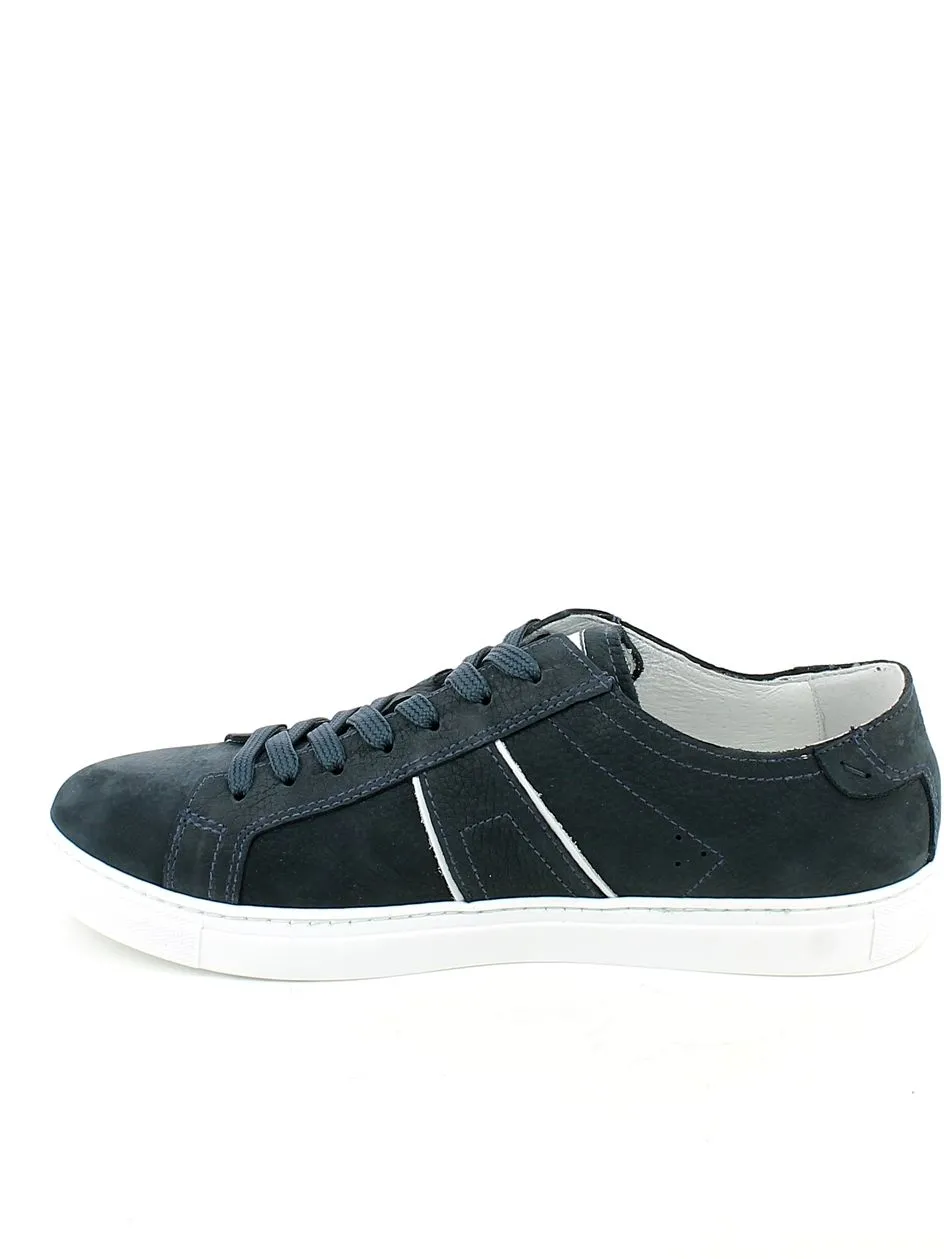 NeroGiardini  Sneaker in nabuk blu 