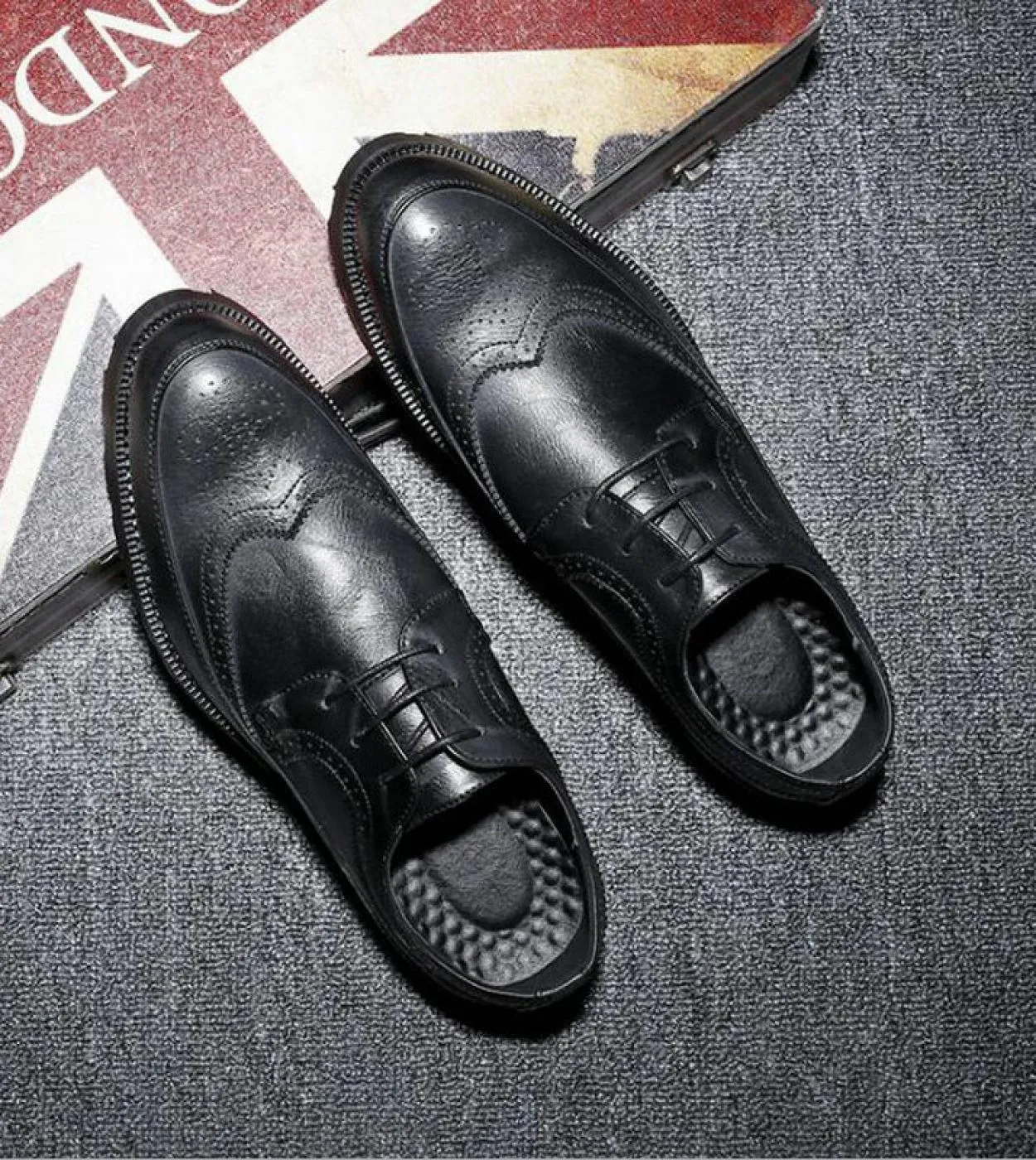 New Fashion Casual Stilista italiano Uomo Oxford formali piatte Scarpe da sposa Scarpe eleganti da uomo Scarpe brogue in pelle d