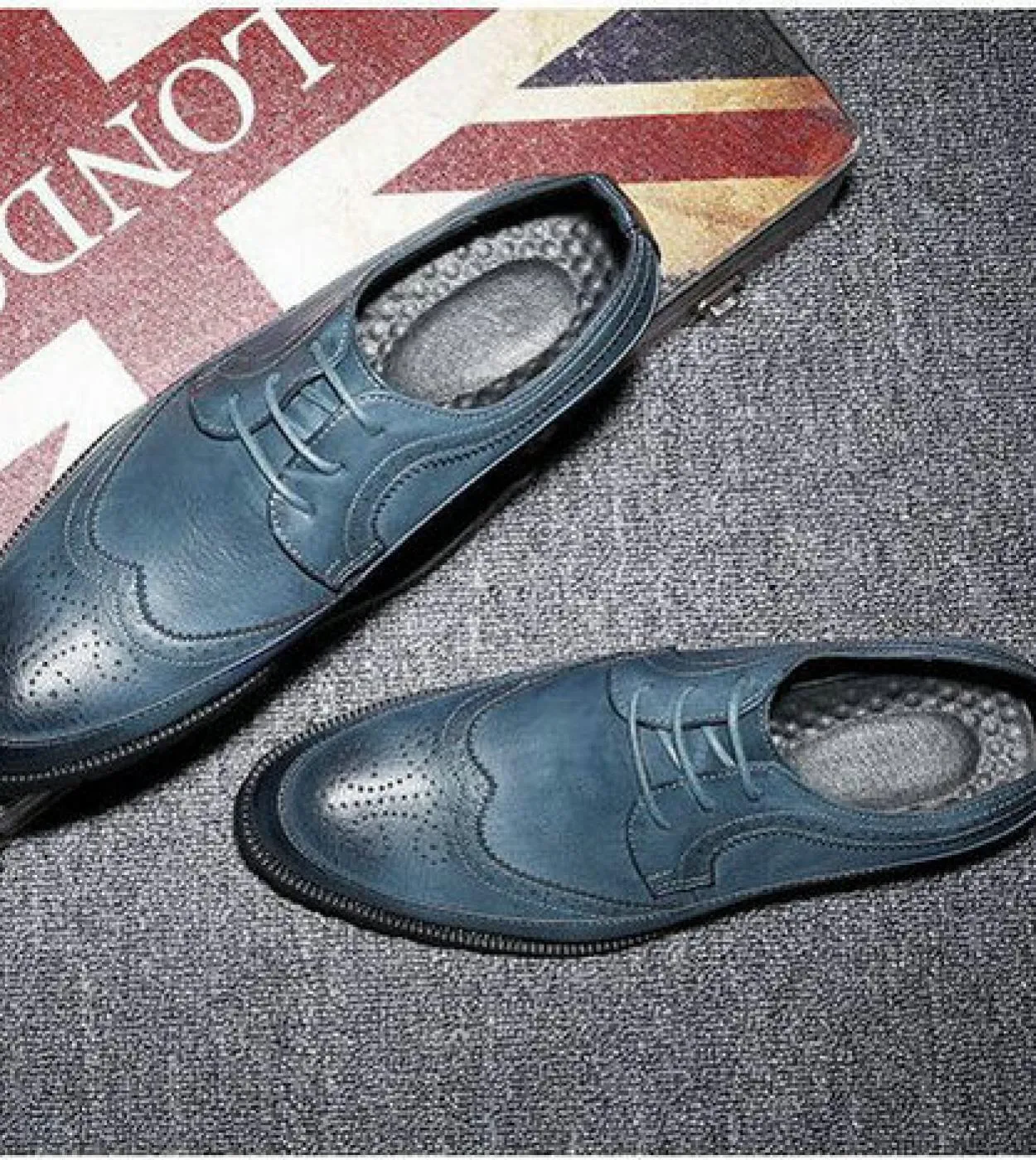 New Fashion Casual Stilista italiano Uomo Oxford formali piatte Scarpe da sposa Scarpe eleganti da uomo Scarpe brogue in pelle d