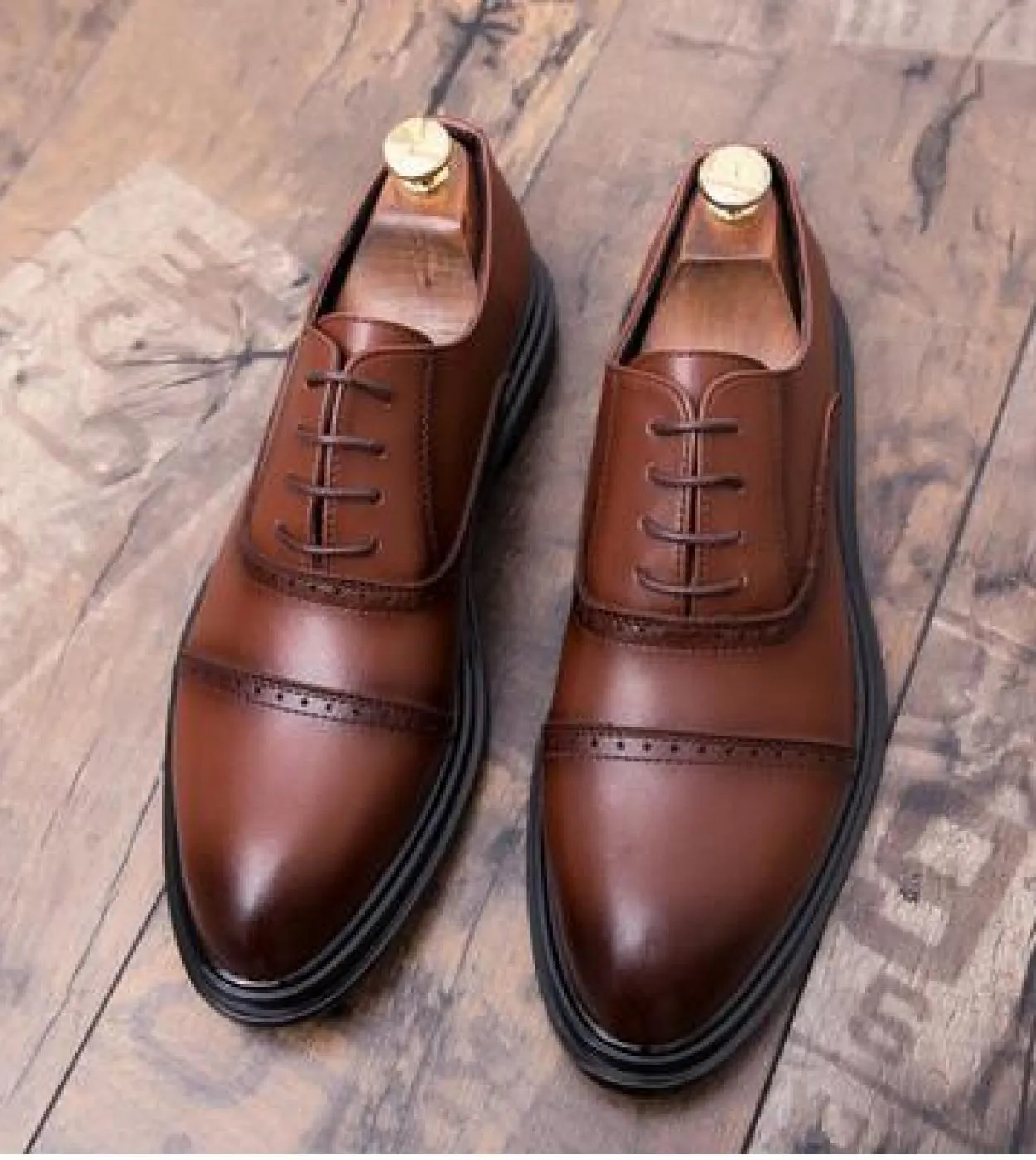 Nuove scarpe oxford da uomo di alta qualità Scarpe da uomo in pelle formale da uomo Scarpe brogue da uomo Bullock Scarpe da spos