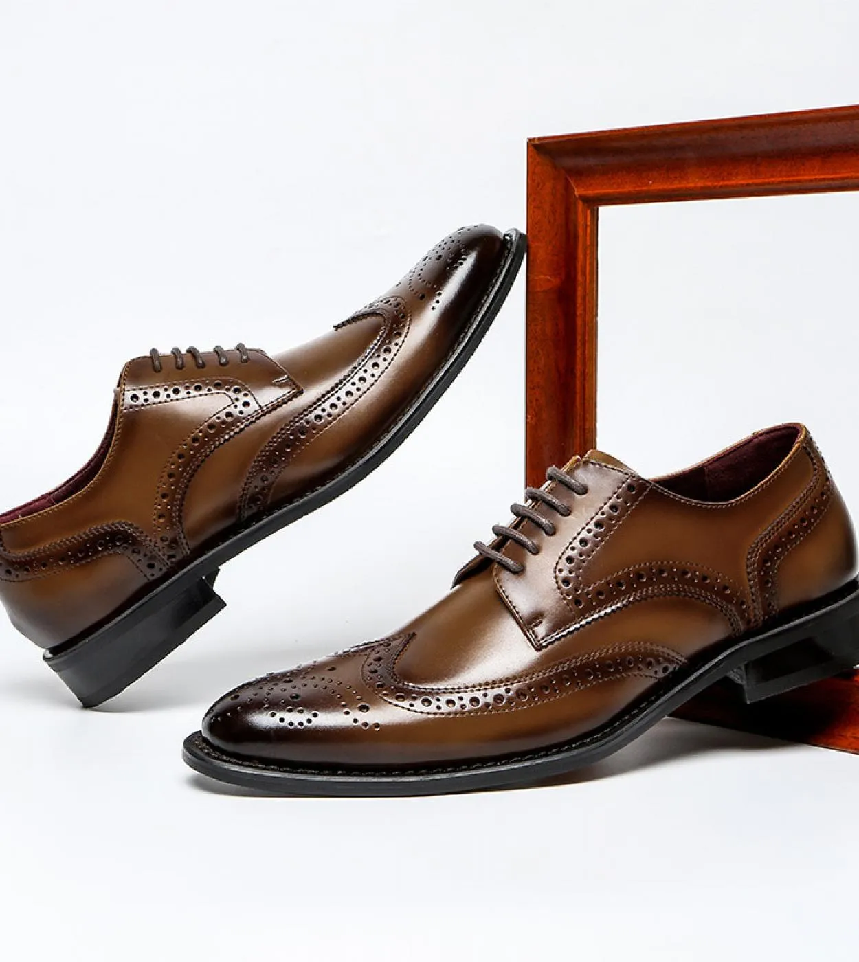 Nuovi uomini daffari scarpe brogue in pelle casual scarpe eleganti da uomo gentiluomo scarpe eleganti da uomo oxford da uomo Br