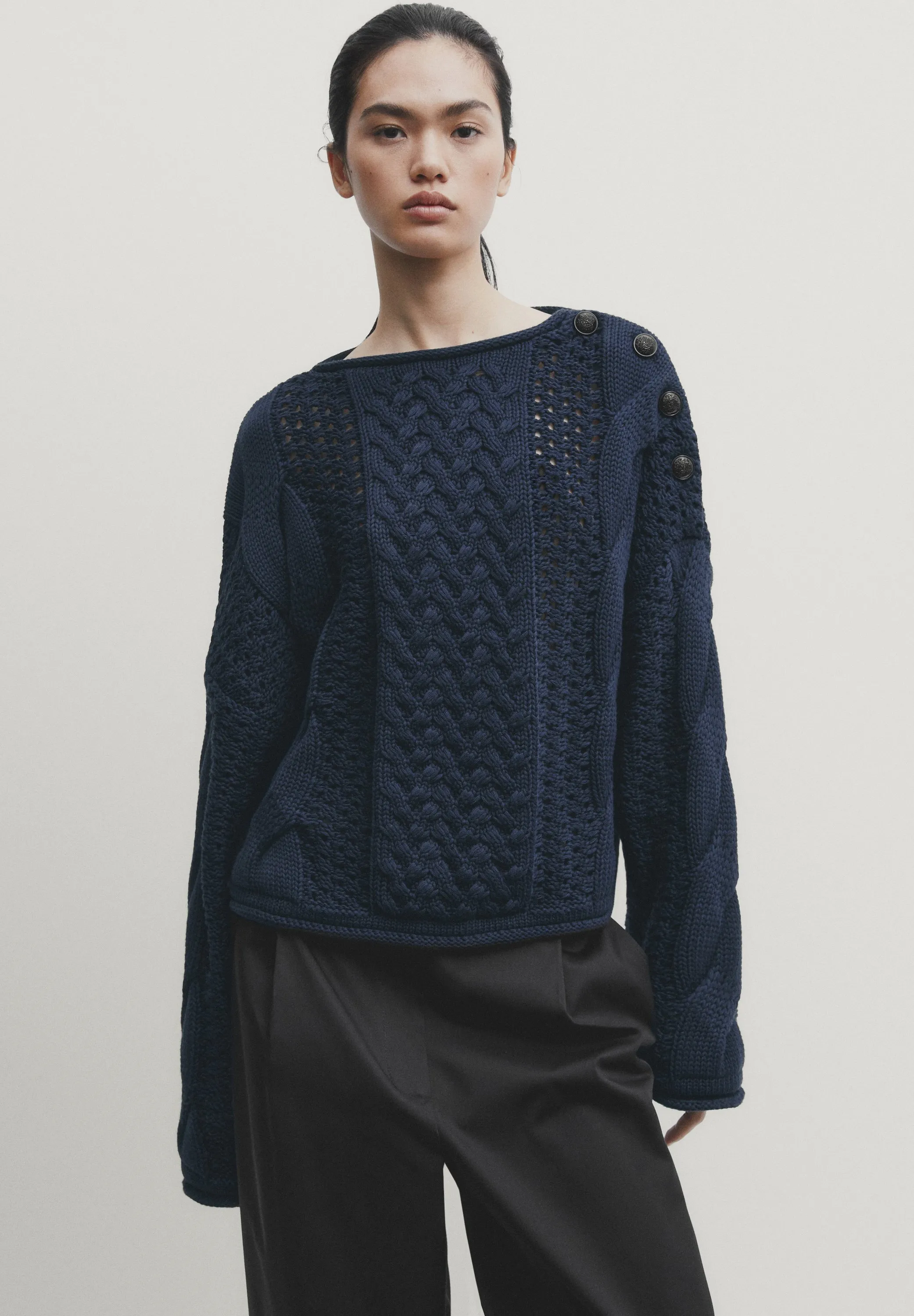 OPEN-WITH BUTTON DETAIL - Maglione