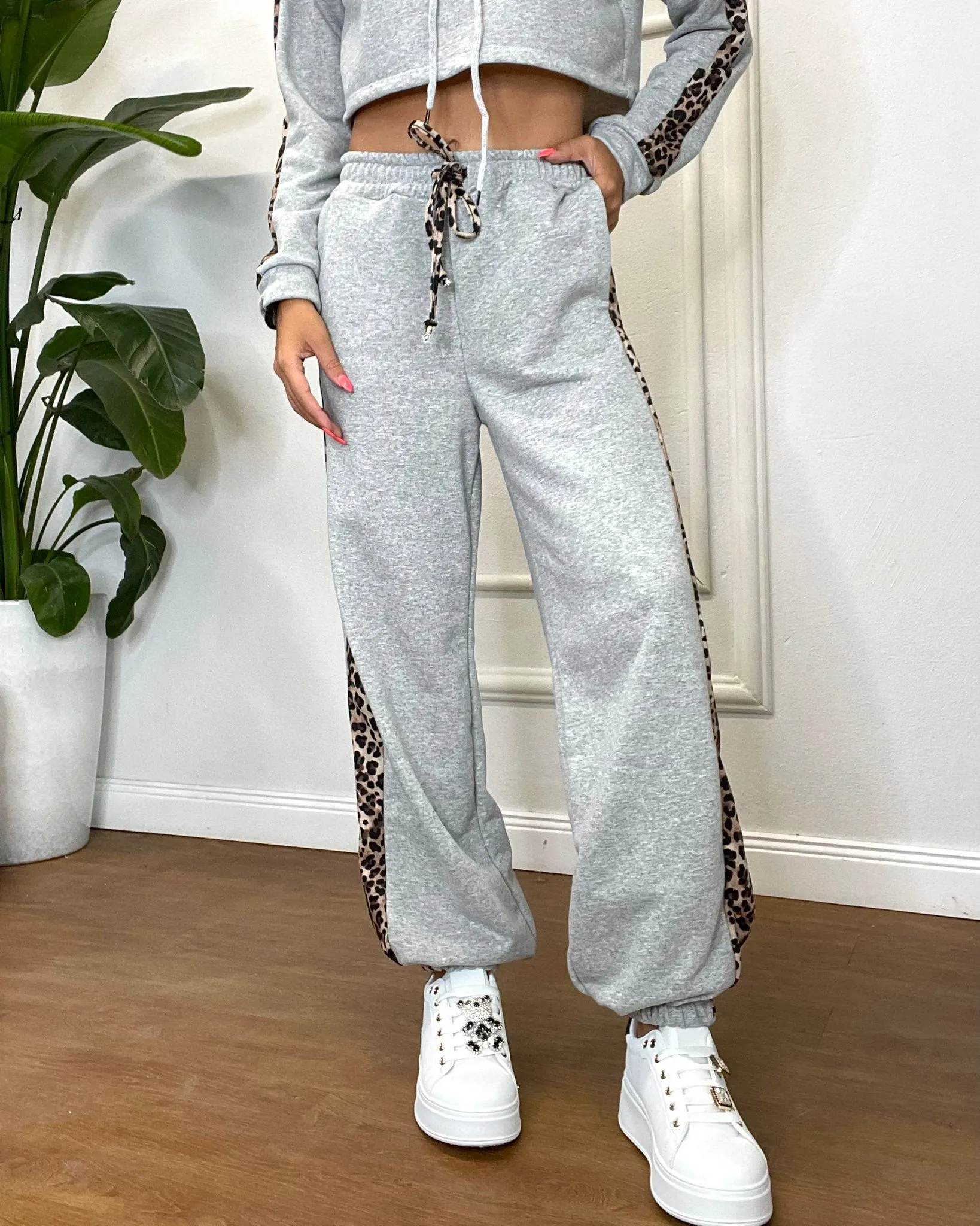 PANTALONE TUTA BANDA LEOPARDATA 500 grigio