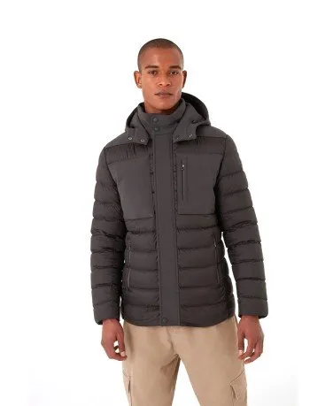 Piumino Uomo Cappuccio Staccabile Warrior
