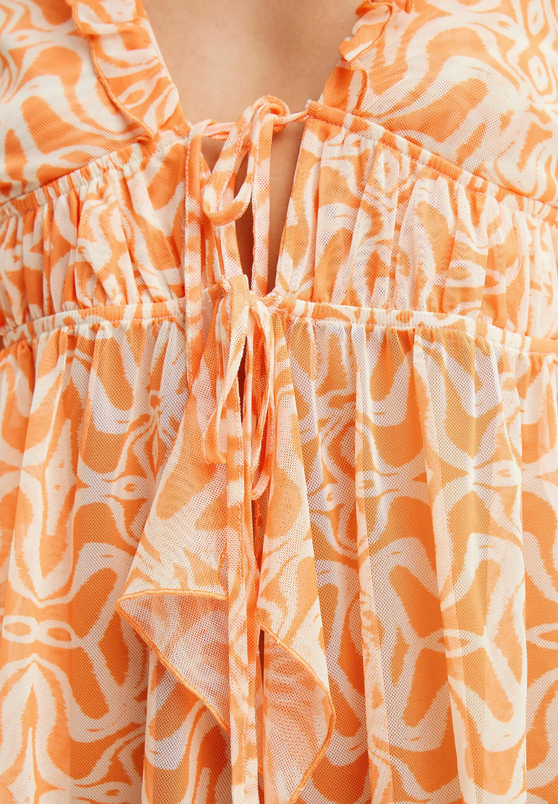 RUFFLE  - Top