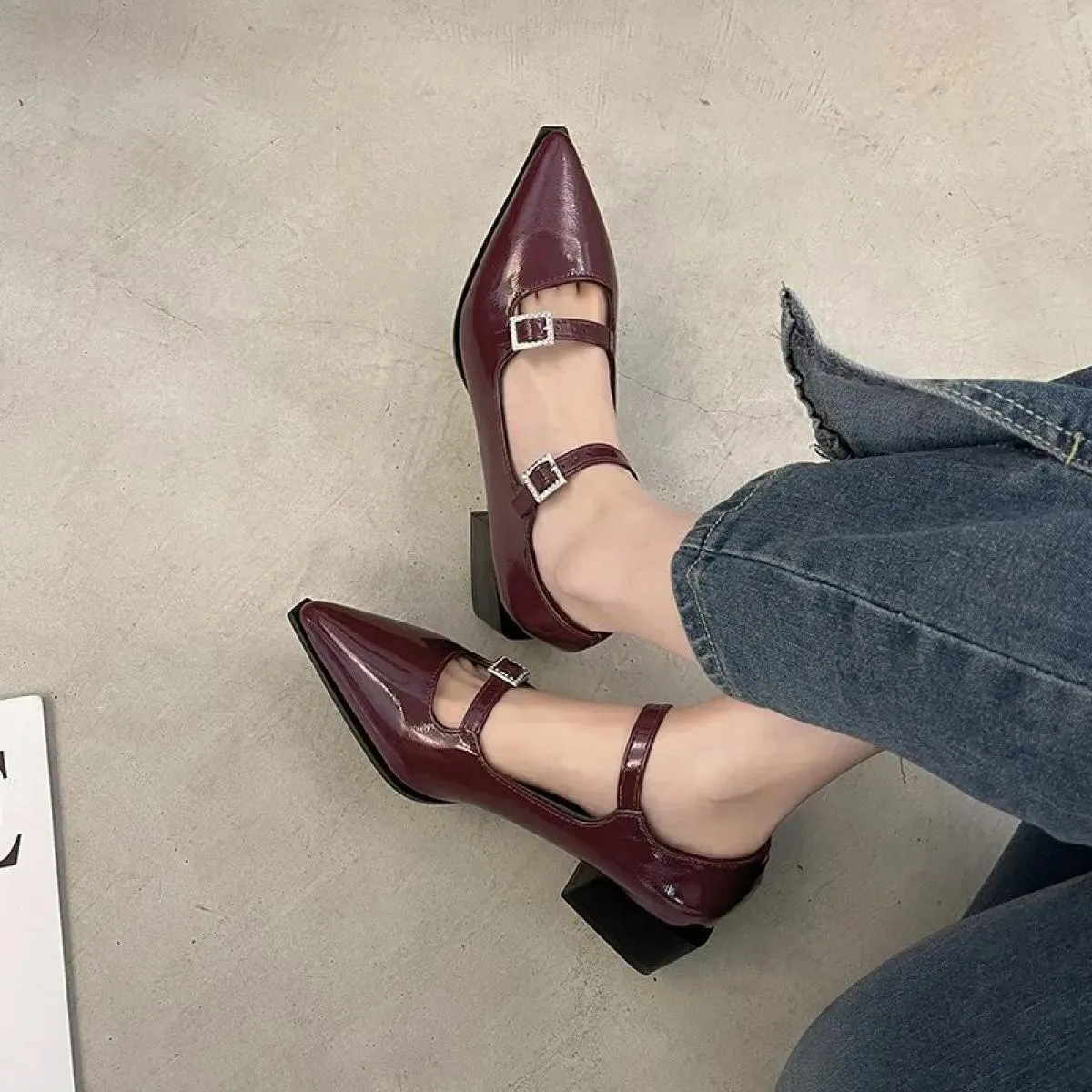 Scarpe a punta da donna Mary Jane Scarpe da donna Moda basse Scarpe con tacco medio Scarpe primaverili in pelle Elgant Paryt