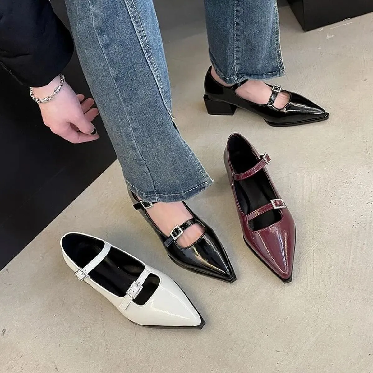 Scarpe a punta da donna Mary Jane Scarpe da donna Moda basse Scarpe con tacco medio Scarpe primaverili in pelle Elgant Paryt