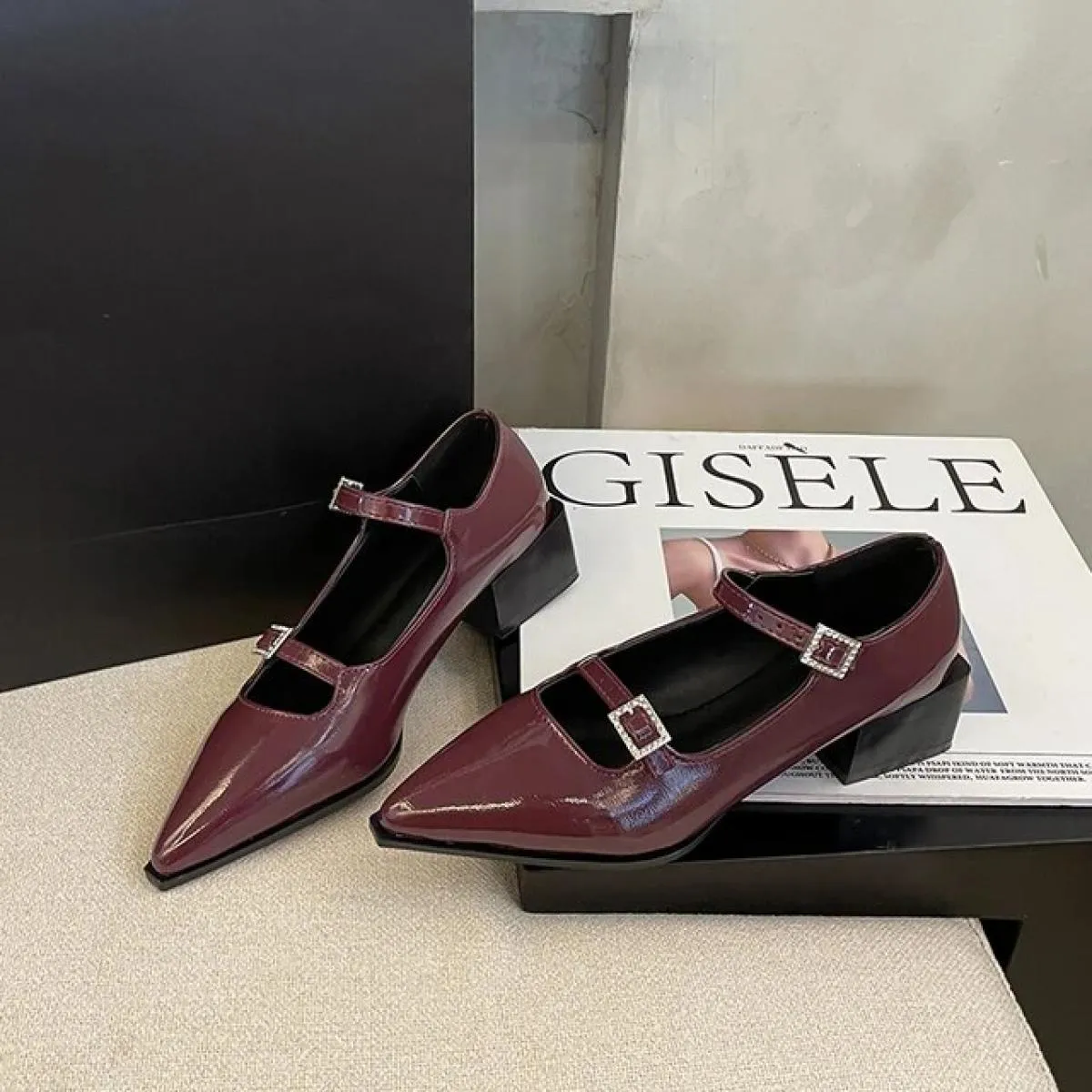 Scarpe a punta da donna Mary Jane Scarpe da donna Moda basse Scarpe con tacco medio Scarpe primaverili in pelle Elgant Paryt