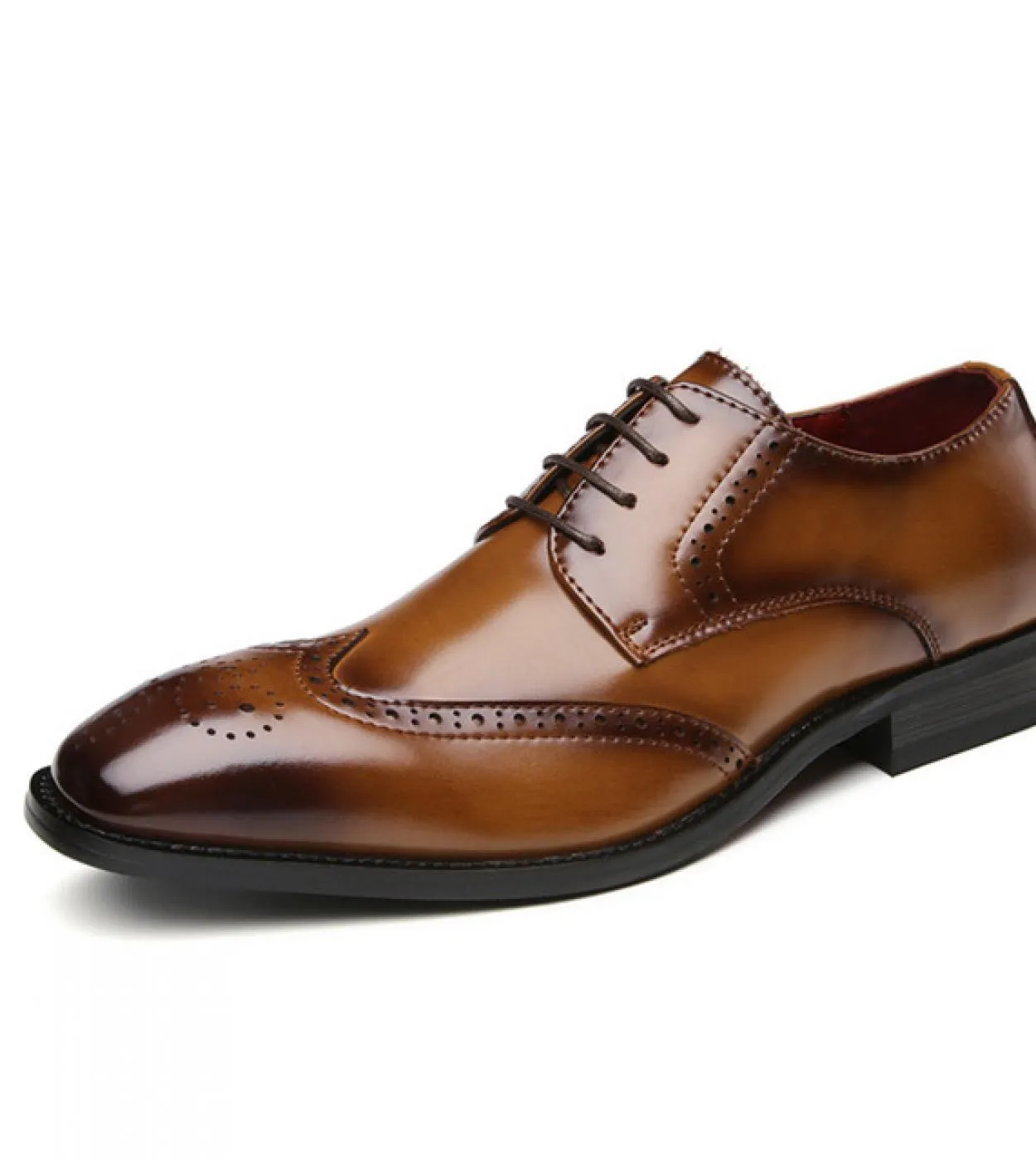 Scarpe brogue Scarpe da uomo Pu Tinta unita Moda Business Casual Daily All Match Scarpe eleganti classiche stringate intagliate