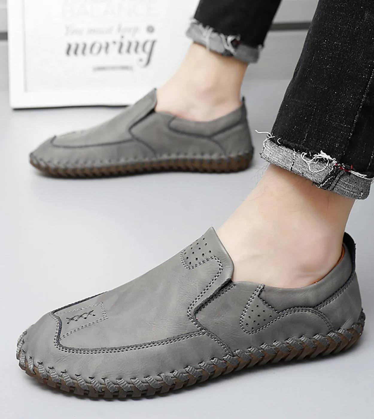 Scarpe da barca da uomo Mocassini Mocassini da uomo in pelle Sneakers leggere Scarpe da guida traspiranti italiane Scarpe casual