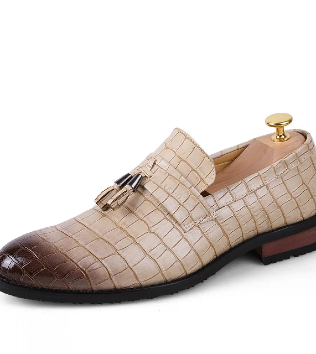 Scarpe da uomo Moda Scarpe in vera pelle traspiranti Casual Mocassini con fondo spesso traspirante Mocassini con nappe Festa di