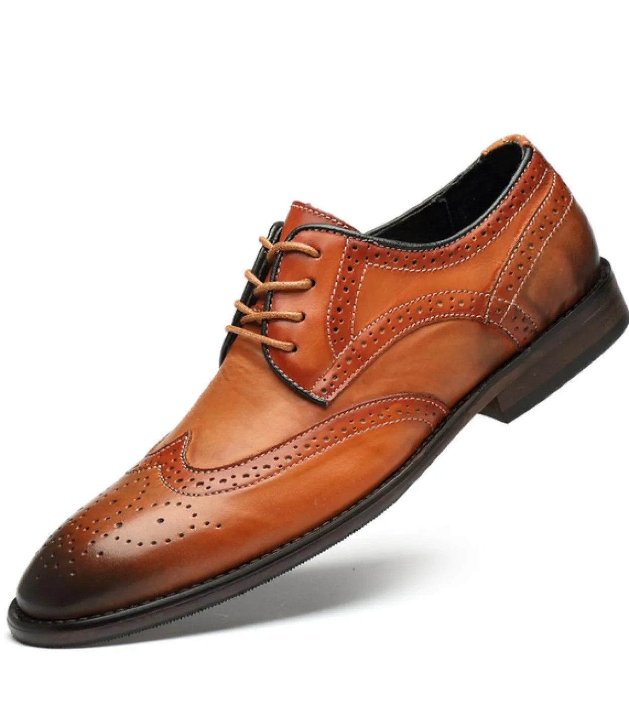 Scarpe da uomo Scarpe derby di lusso casual Scarpe brogue da lavoro in vera pelle Scarpe a punta Eleganti scarpe formali Alta qu