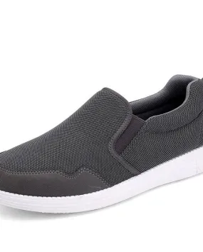 Scarpe da uomo vulcanizzate Slip On Walking Canvas Flats Scarpa Sneaker nera Comodi mocassini con plateau Mocassini Casual Foot