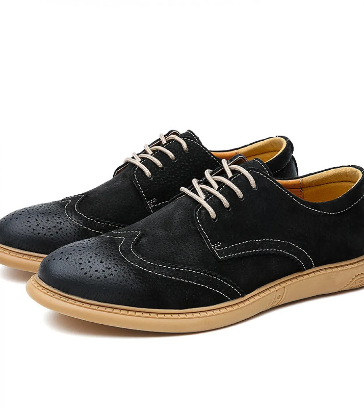 Scarpe eleganti da uomo Autunno New Brogue Scarpe da uomo in pelle Scarpe da uomo formali intagliate vintage Scarpe da sposa da