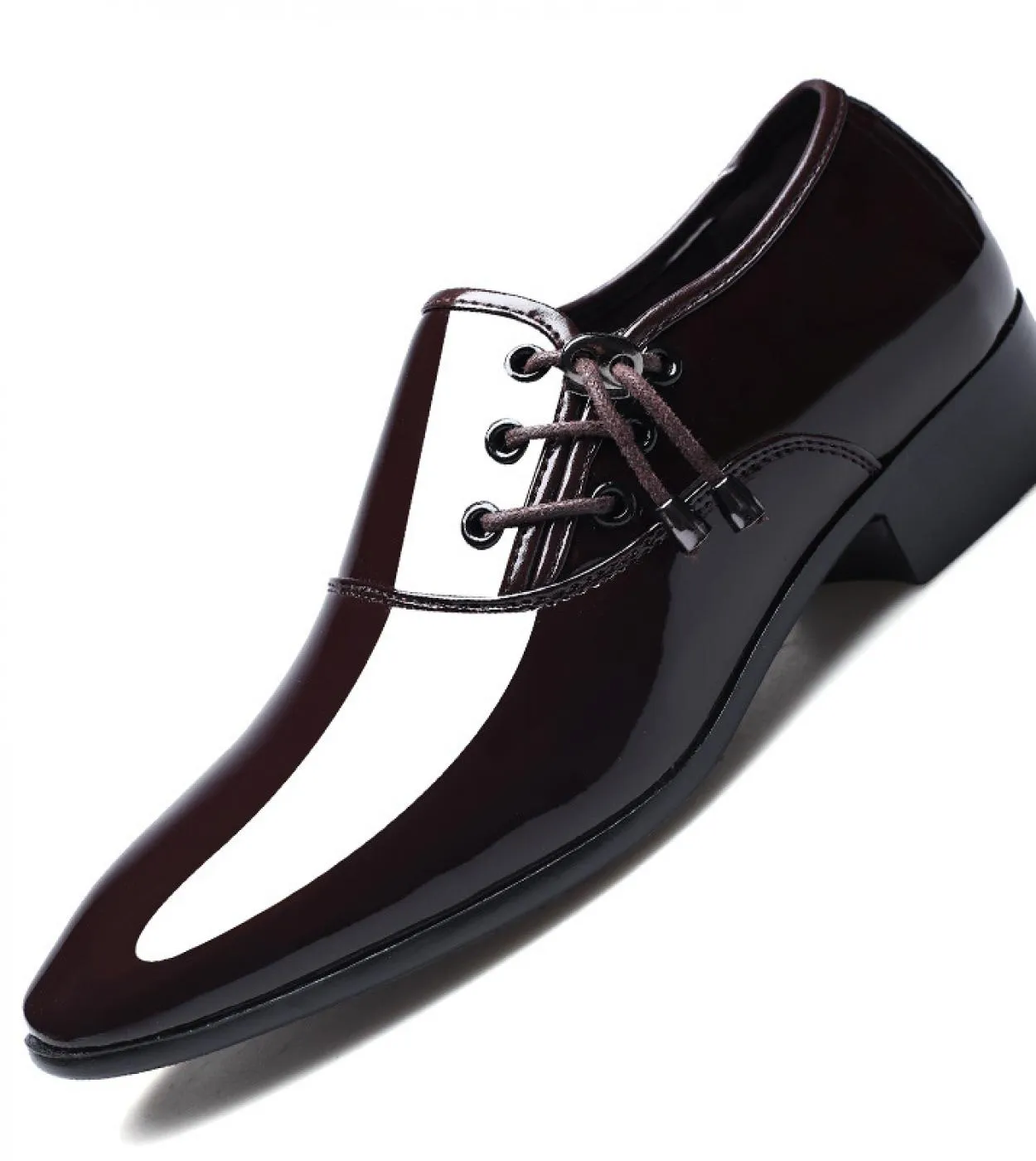 Scarpe eleganti da uomo Scarpe da cerimonia da uomo in pelle Moda di lusso Scarpe da sposa da sposo Scarpe da uomo oxford Abito