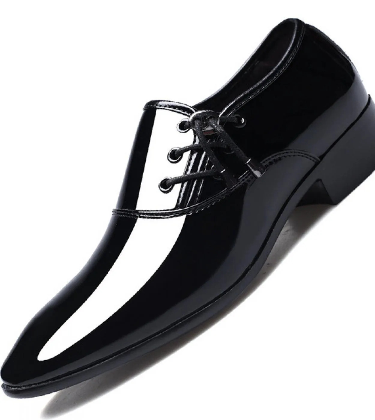 Scarpe eleganti da uomo Scarpe da cerimonia da uomo in pelle Moda di lusso Scarpe da sposa da sposo Scarpe da uomo oxford Abito